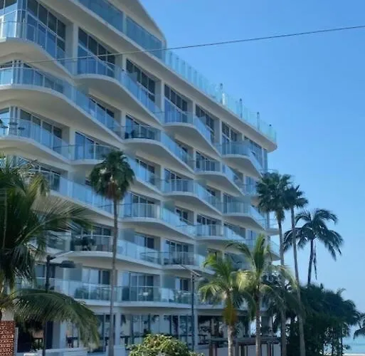 Apartamento En Bucerias Frente Al Mar, Condominio Tayau